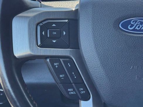 Used 2022 Ford F350 Platinum AWD/4WD image 21