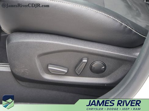 Used 2024 Ford Edge ST w/ Equipment Group 401A image 24