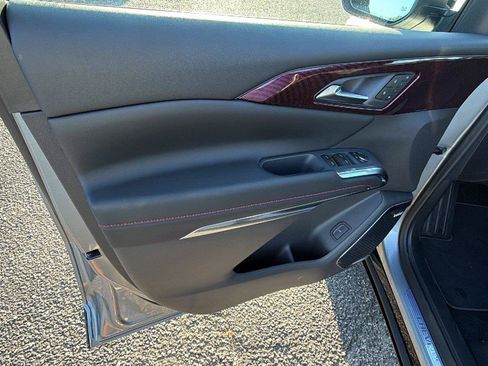 New 2027 Chevrolet Traverse RS FWD image 14
