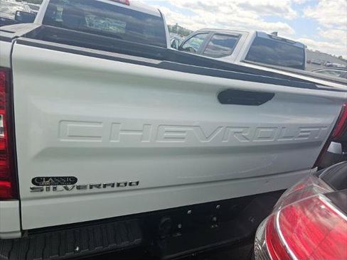 Used 2019 Chevrolet Silverado 1500 W/T w/ WT Convenience Package RWD image 7