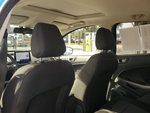 Certified 2020 Ford EcoSport SE image 14