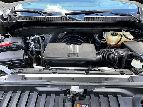 Used 2022 Chevrolet Silverado 1500 LT image 11