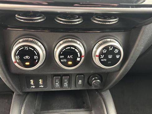 Used 2025 Mitsubishi Outlander Sport SE AWD/4WD image 21