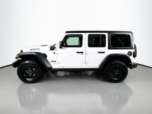 Used 2024 Jeep Wrangler Unlimited AWD/4WD image 10