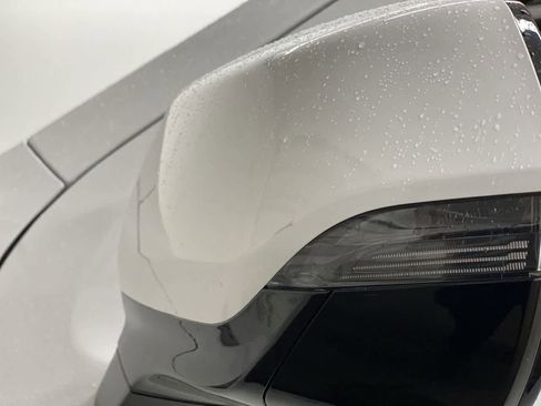 Used 2022 GMC Yukon AT4 image 32