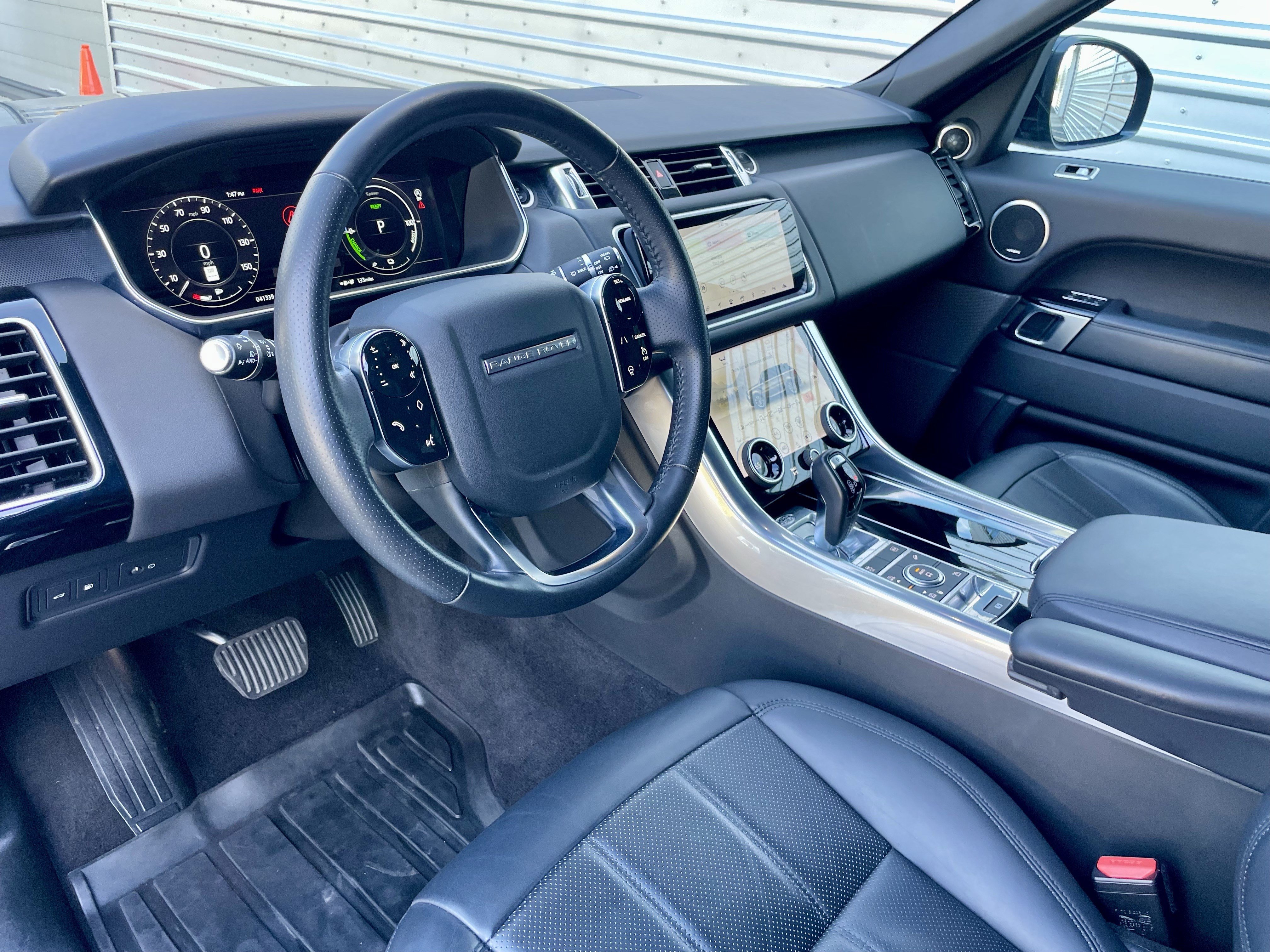 Used 2020 Land Rover Range Rover Sport HSE AWD/4WD image 13