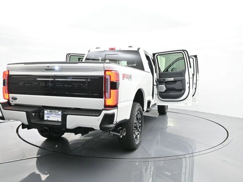 New 2026 Ford F250 Platinum image 35