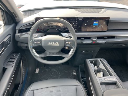 New 2026 Kia EV9 Wind image 10