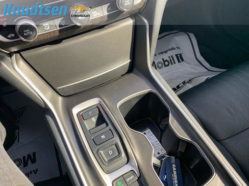 Used 2019 Honda Accord Touring image 24