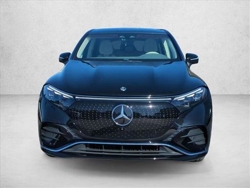 Certified 2023 Mercedes-Benz EQS 580 4MATIC SUV image 5