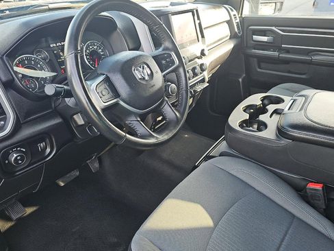 Used 2024 RAM 2500 Big Horn w/ Bed Utility Group image 9