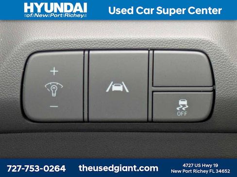 Used 2023 Hyundai Elantra SEL w/ Convenience Package image 25