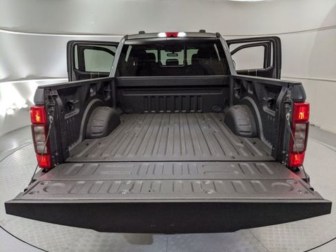 Used 2022 Ford F250 Lariat w/ Lariat Value Package image 19
