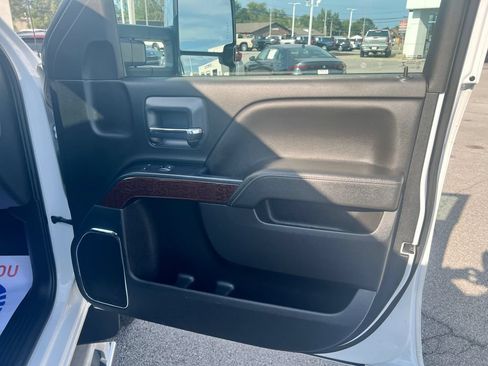 Used 2019 GMC Sierra 2500 SLT AWD/4WD image 38
