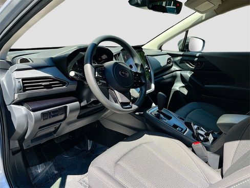 Used 2024 Subaru Crosstrek 2.0i Premium image 9