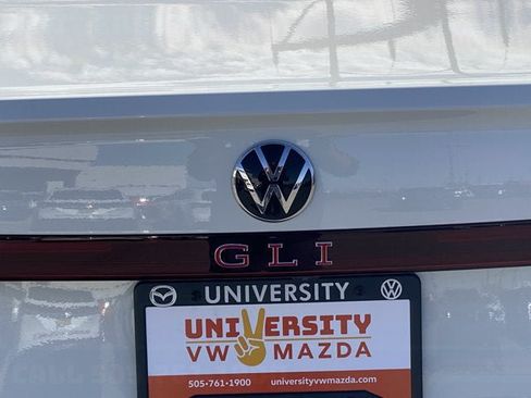 New 2027 Volkswagen Jetta GLI Autobahn FWD image 19