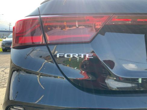 Used 2023 Kia Forte LXS FWD image 22