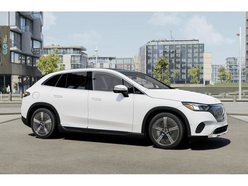 New 2026 Mercedes-Benz EQE 320 4MATIC SUV image 13