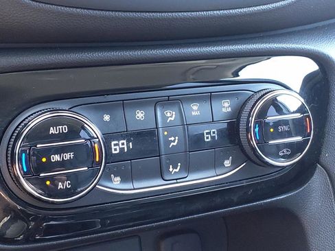 Used 2021 Buick Encore GX Essence w/ Sport Touring Package image 14