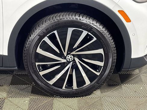 Certified 2023 Volkswagen ID.4 Pro S Plus AWD/4WD image 25