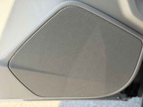 Certified 2023 Cadillac XT4 Premium Luxury image 19