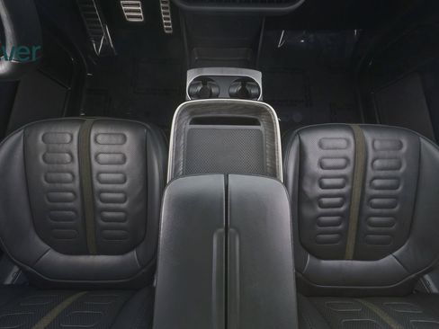 Used 2022 Rivian R1T Launch Edition image 26