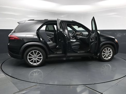 Used 2026 Mercedes-Benz GLE 450e 4MATIC image 35