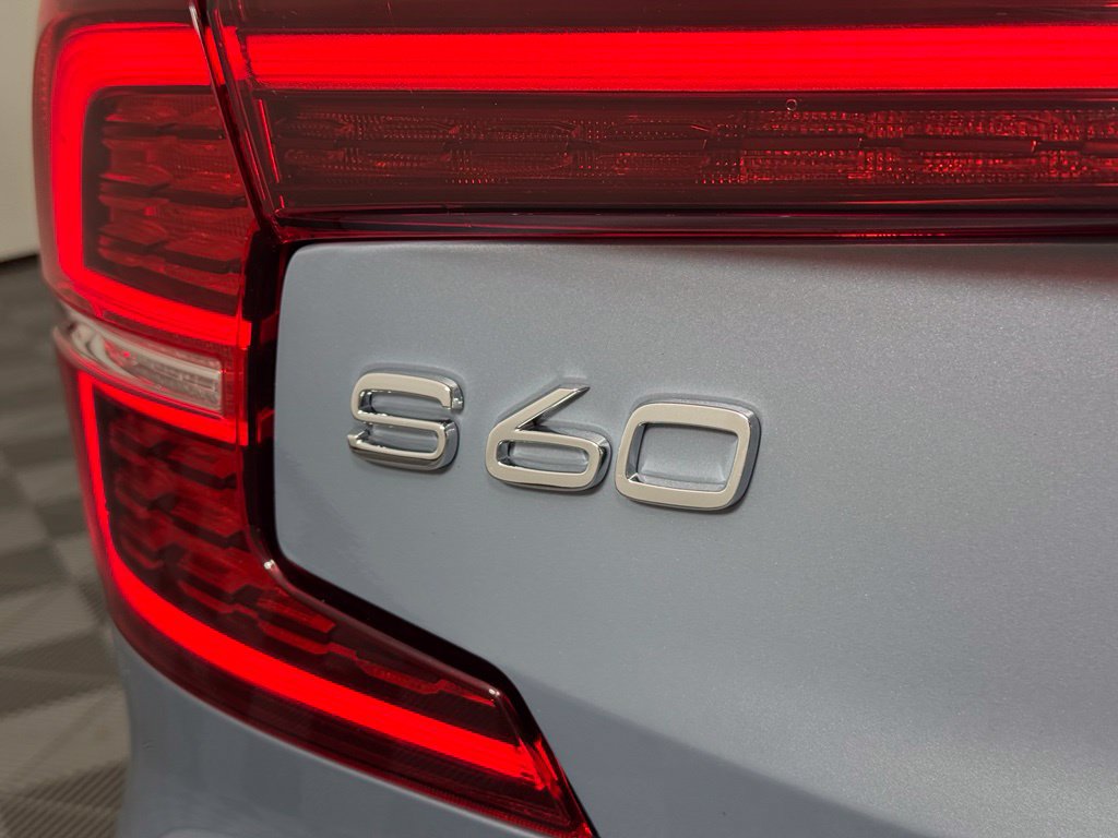 Certified 2024 Volvo S60 T8 Plus AWD/4WD image 8