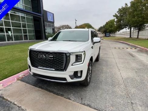 Used 2023 GMC Yukon Denali Ultimate image 2