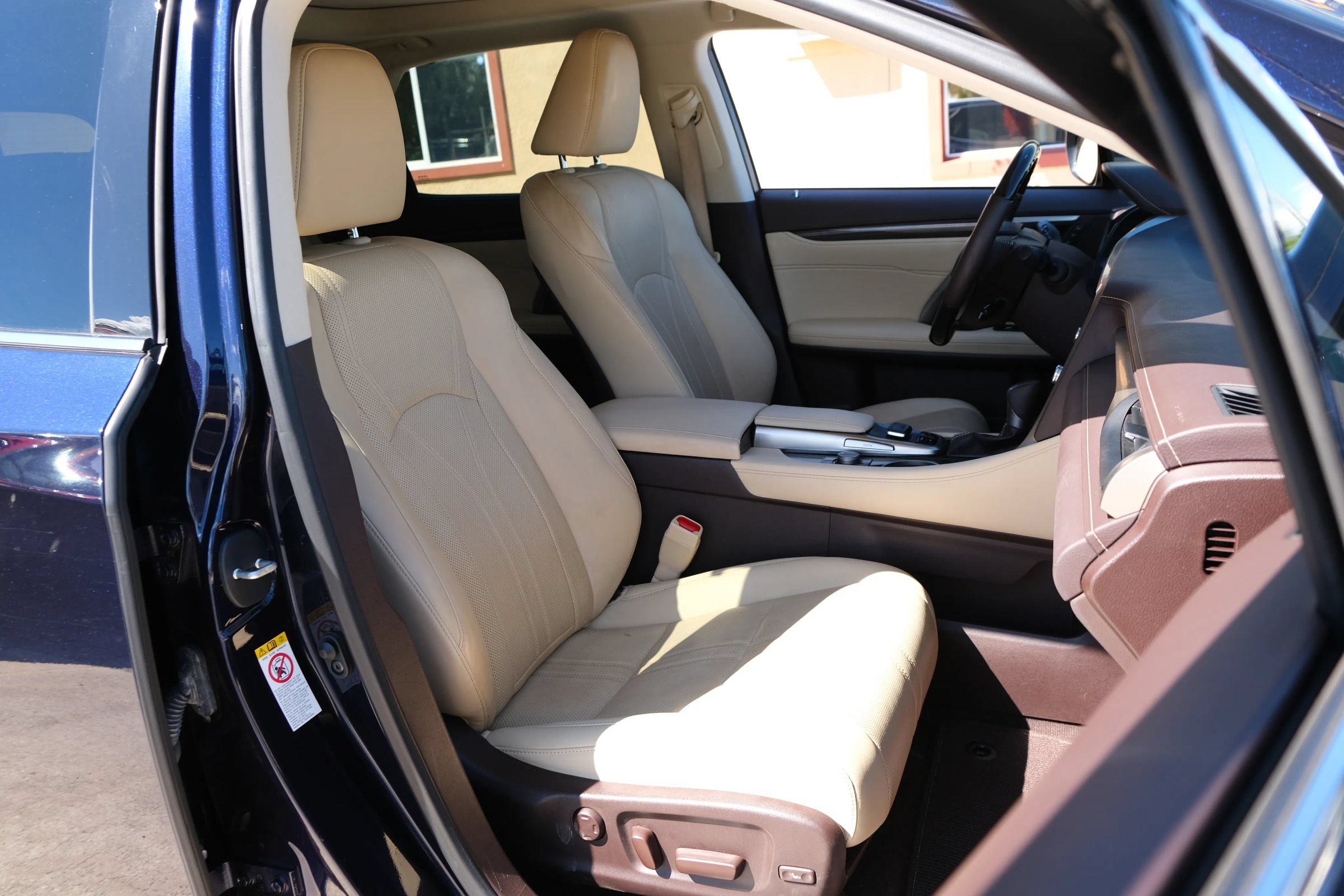 Used 2017 Lexus RX 350 FWD w/ Luxury Package image 11