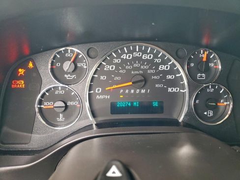 Used 2024 Chevrolet Express 3500 LT w/ LT Preferred Equipment Group image 8