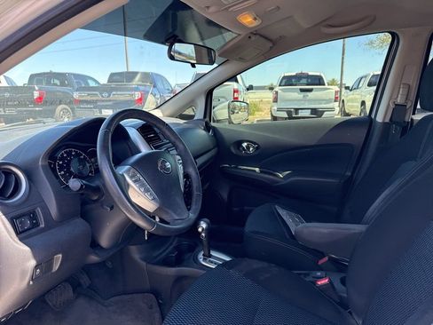 Used 2015 Nissan Versa Note SV image 19