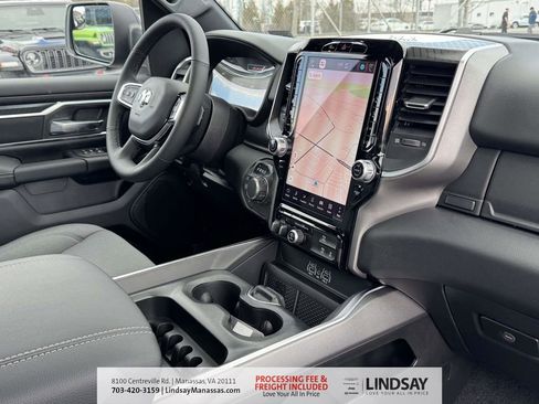 New 2026 RAM 1500 4x4 Crew Cab image 11