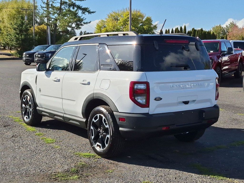 Used 2022 Ford Bronco Sport Outer Banks AWD/4WD image 4
