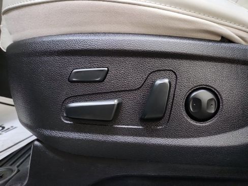 Certified 2022 Kia Telluride SX w/ SX Prestige Package image 27