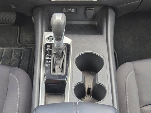 Used 2025 Nissan Altima 2.5 SV FWD image 17