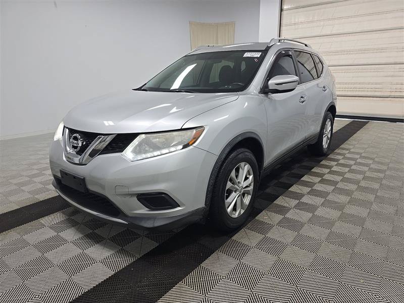Used 2016 Nissan Rogue SV AWD/4WD image 1