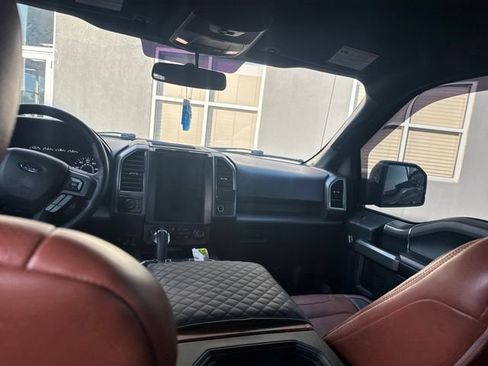 Used 2018 Ford F150 XLT w/ Equipment Group 302A Luxury AWD/4WD image 21