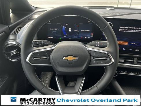 New 2026 Chevrolet Equinox EV LT w/ Comfort Package image 9