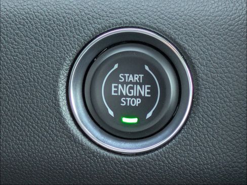 New 2026 GMC Acadia Elevation FWD image 30