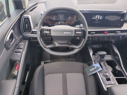 New 2026 Kia Sorento LX FWD image 15