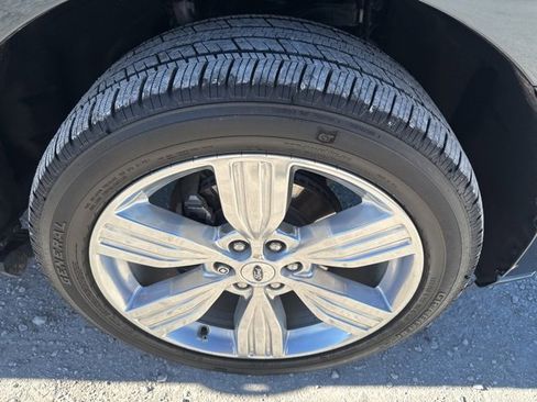 Used 2024 Ford Expedition Max Platinum image 42