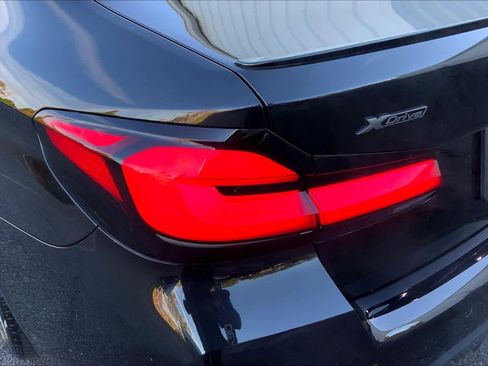 Used 2023 BMW M550i xDrive M550i xDrive w/ Executive Package image 28