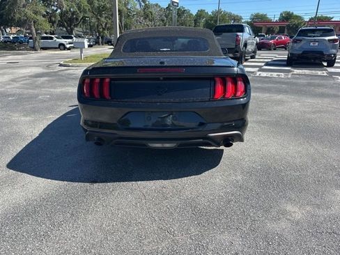 Used 2018 Ford Mustang Premium w/ Equipment Group 201A RWD image 4