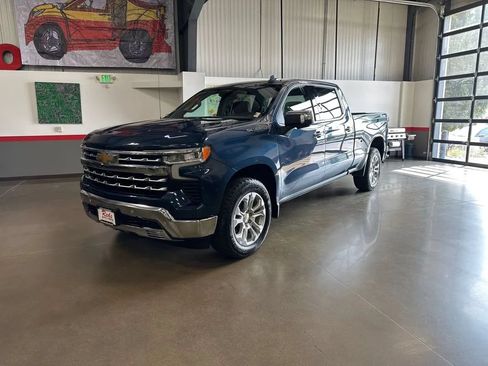 Used 2022 Chevrolet Silverado 1500 LTZ w/ Max Trailering Package AWD/4WD image 29