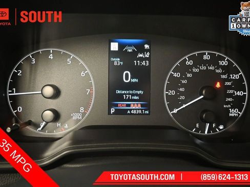 Used 2024 Toyota Corolla LE FWD image 12
