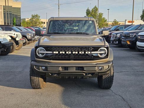 Used 2025 Ford Bronco Outer Banks w/ Sasquatch Package AWD/4WD image 17