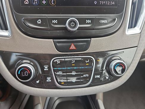 Used 2019 Chevrolet Malibu LT w/ Driver Confidence Package FWD image 30