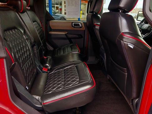 Used 2022 Ford Bronco Big Bend image 16