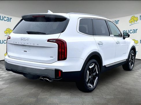 Used 2025 Kia Telluride S image 6
